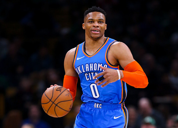 EWC官方发布纪录片 Faker亲述：T1王朝的EWC卫冕野望与不为人知的团队暗号