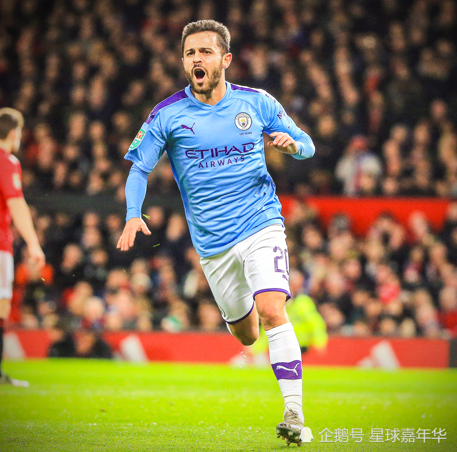 利物浦官方晒照，伊萨克完成在俱乐部的首次训练