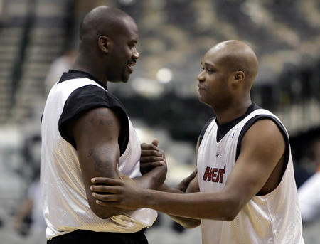 新鹏城队将于11月14日举办球迷开放日活动，今天14点开启报名