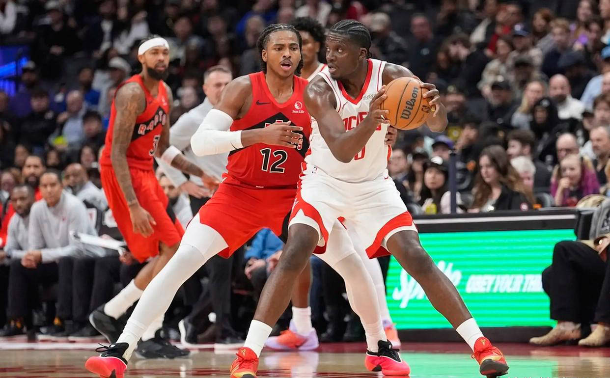 NBA：快船伦纳德全能表现助队