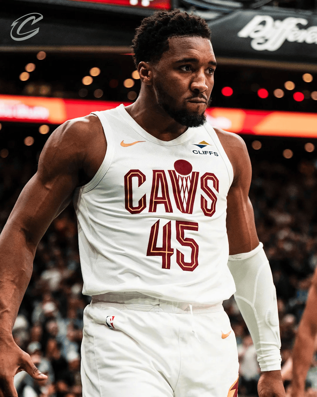 利拉德因血栓无限期退出NBA赛场