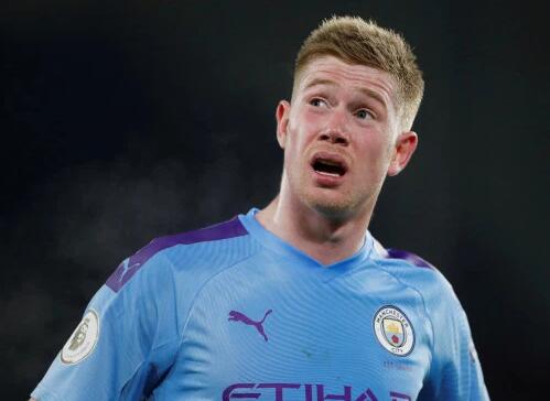 这也有啊？巴特勒半场打板压哨三分！