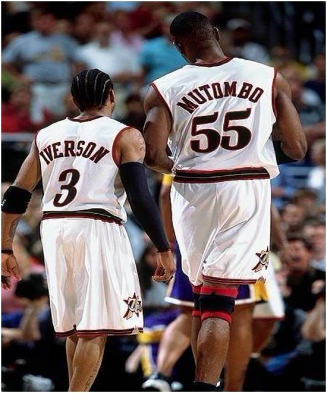 李璇谈国足：两场1分没拿无话可说，但过程和人员使用难让人满意