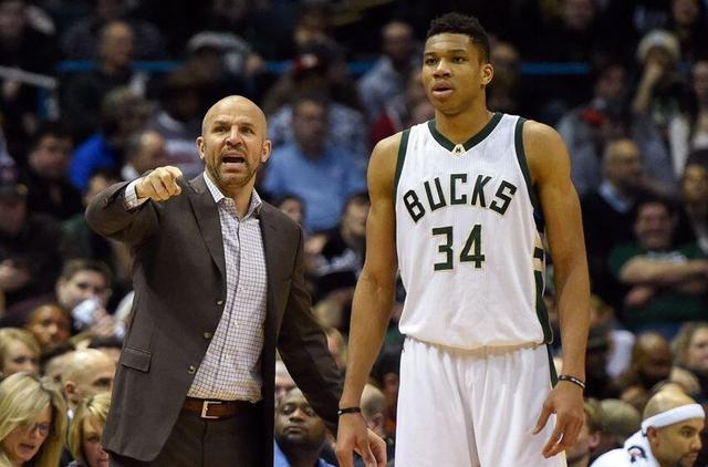 湖马大战赛后爆发大规模冲突！范德比尔特与索汉口角升级直接戳脸